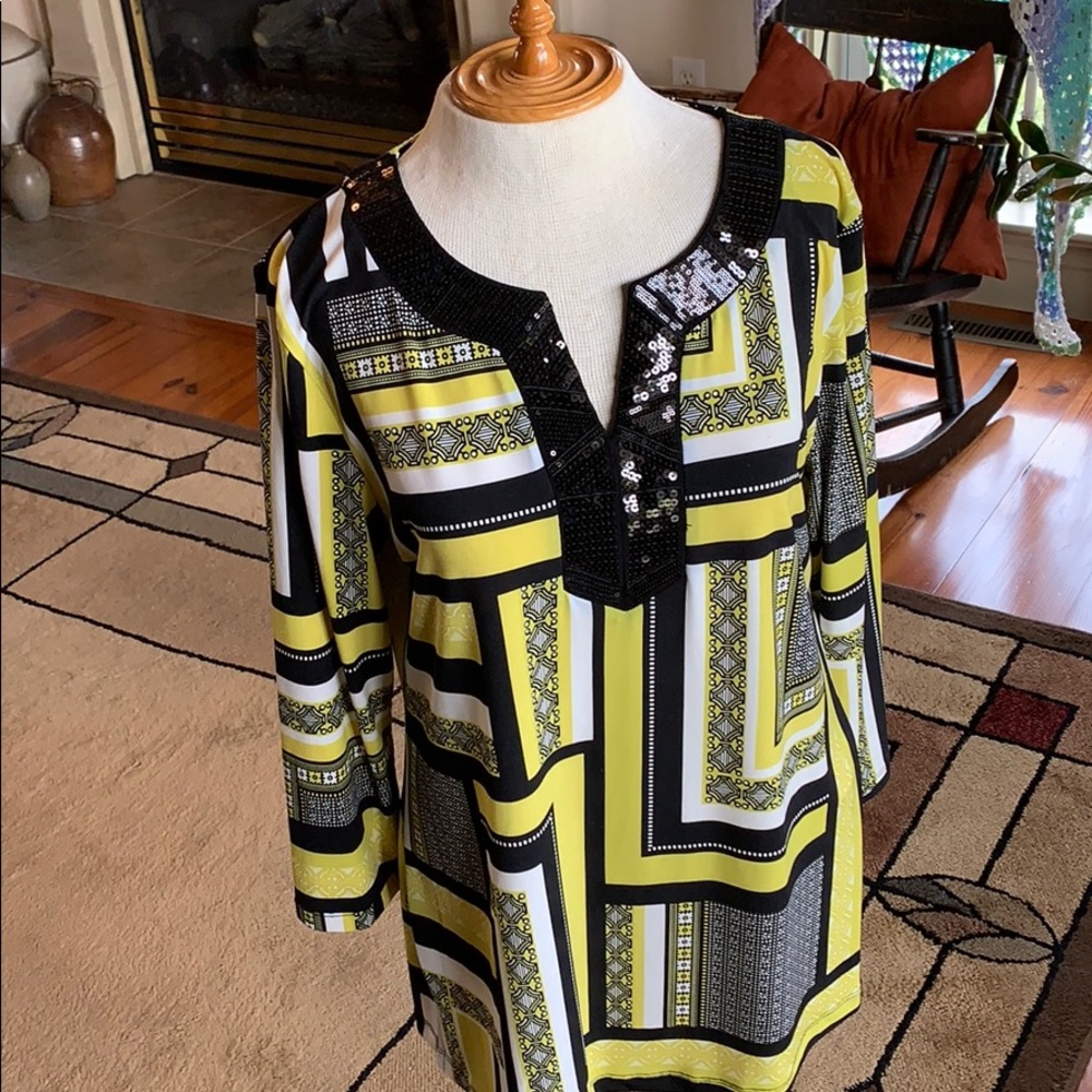 JM Collection Tunic Black Sequin Neckline Medium
